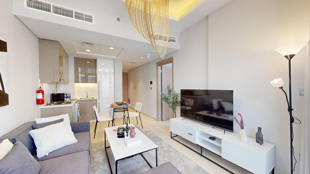 Дубай: Primestay - Azizi Riviera 9 1BR - Meydan