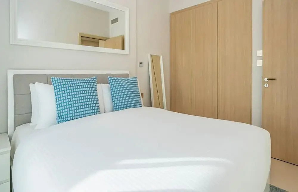 Elegant 2BRApt In Damac Hills 2 — фото 6
