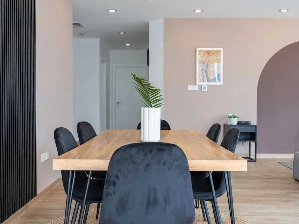 Дубай: 4bed Apt Dubai Marina Near JBR Pool by Belvilla
