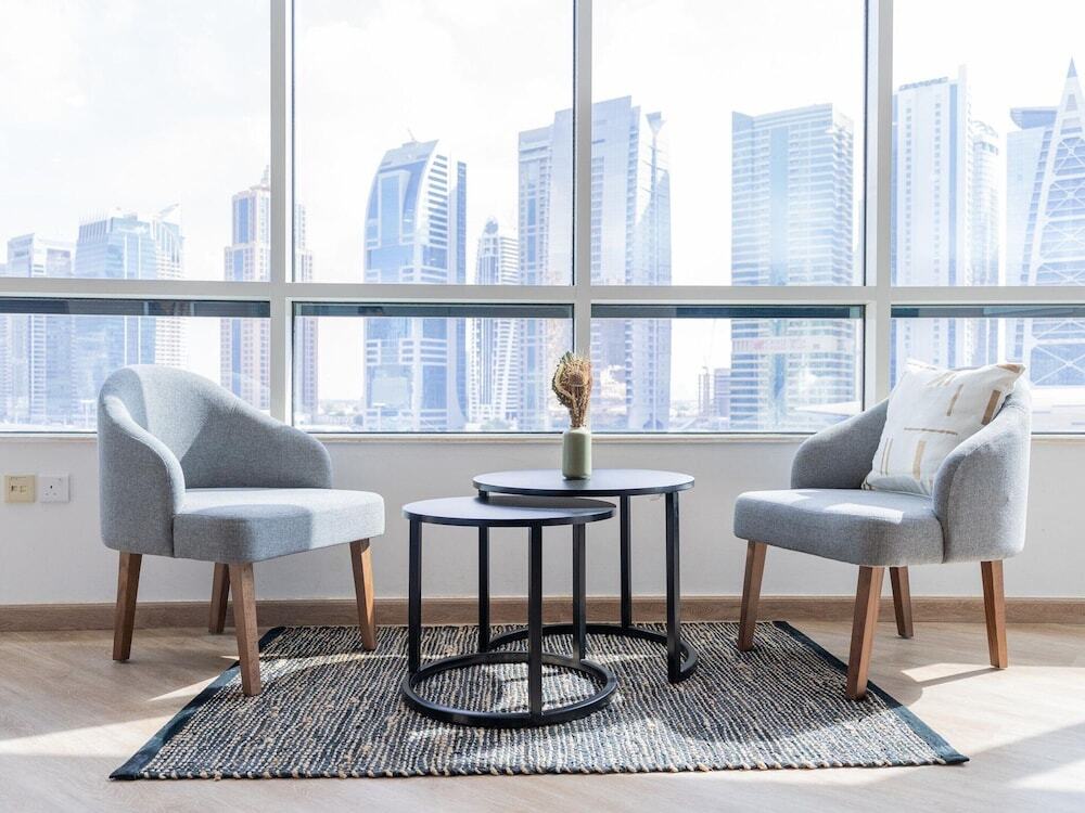 Дубай: 4bed Apt Dubai Marina Near JBR Pool by Belvilla
