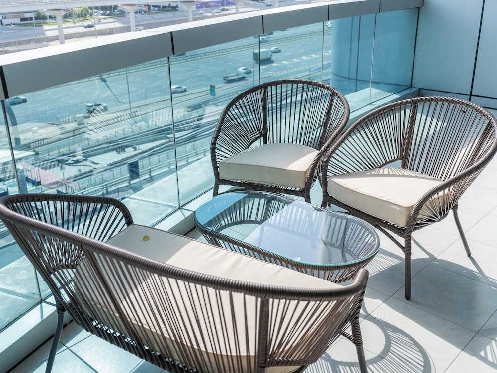 Дубай: 4bed Apt Dubai Marina Near JBR Pool by Belvilla