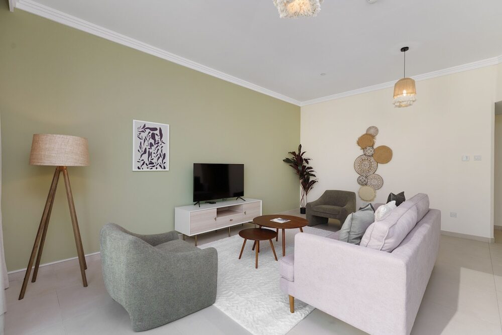 Дубай: Maison Privee - Stunning JBR Retreat w/ Partial Sea & Marina Views
