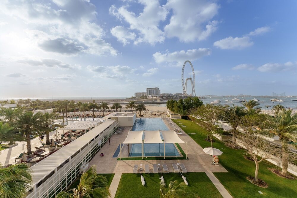 Дубай: Maison Privee - Stunning JBR Retreat w/ Partial Sea & Marina Views