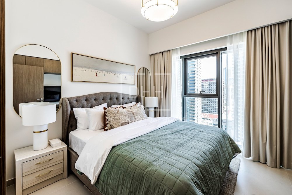 Дубай: DHH Burj Royale Downtown Dubai