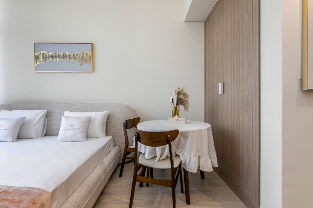 Дубай: Апартаменты Lovely Studios at Azizi Riviera