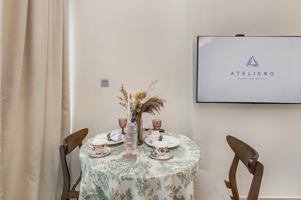 Дубай: Апартаменты Lovely Studios at Azizi Riviera