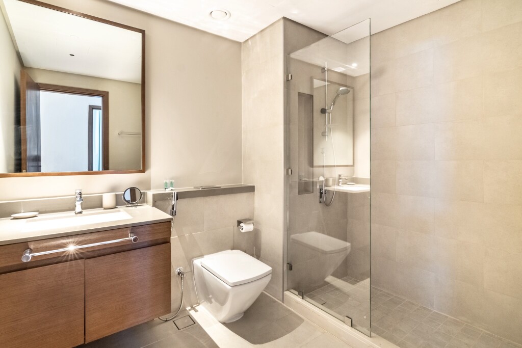 Дубай: Апартаменты Bright 2BR, Top tower Creek Rise