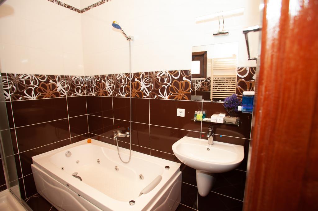 Сайл: Ağva Tias Shelale Otel