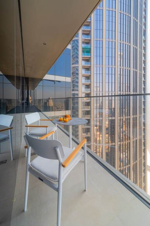 Дубай: EDEN'S Homes & Villas - Address Opera District Residences