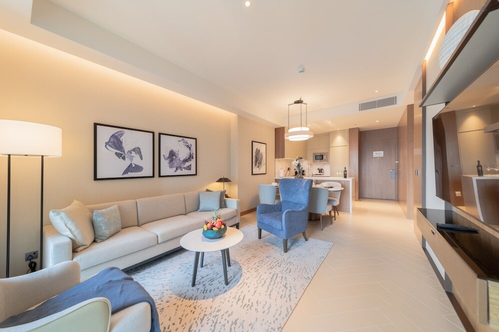 Дубай: EDEN'S Homes & Villas - Address Opera District Residences