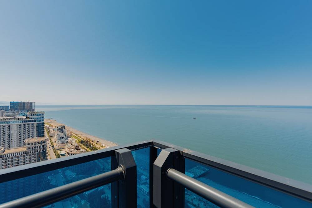 Батуми: Grand City Real Estate
