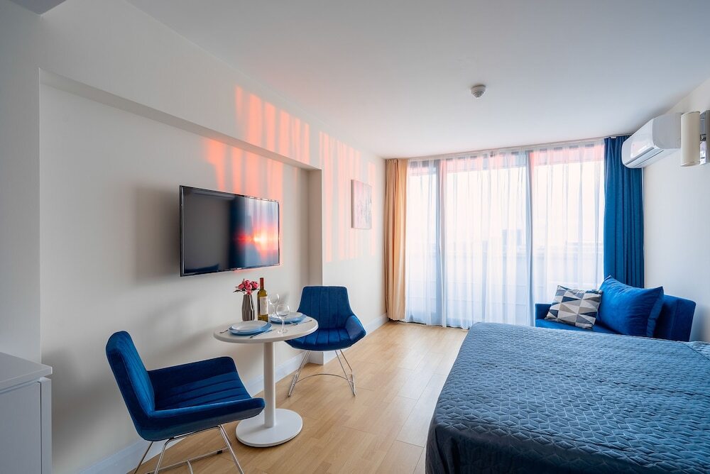 Батуми: Grand City Real Estate