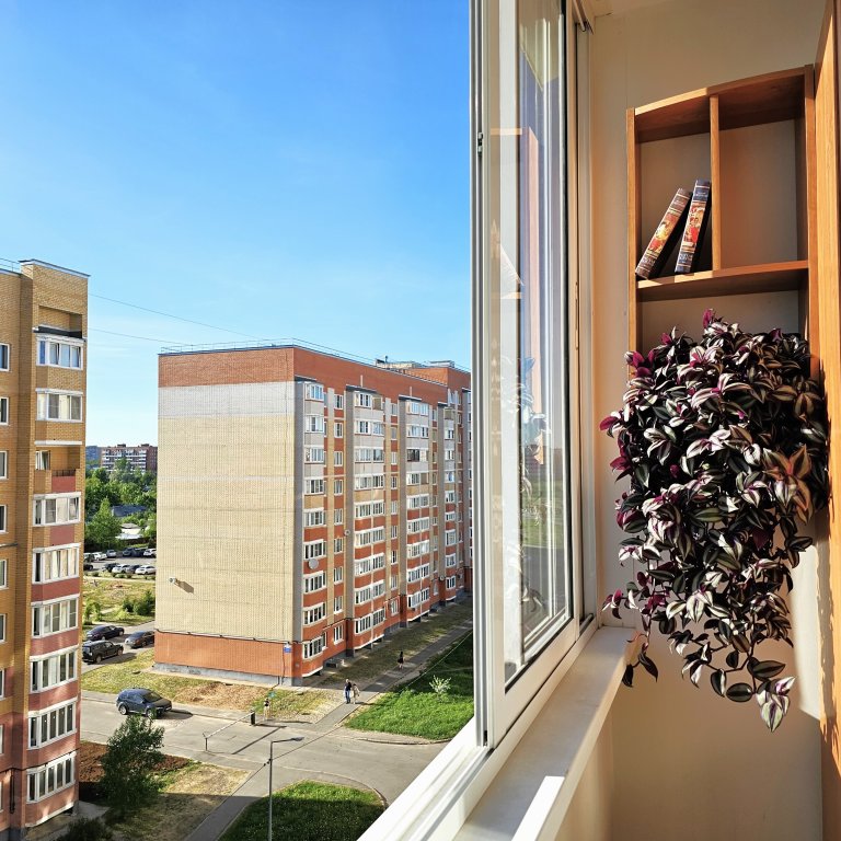 Великий Новгород: Апартаменты на Завокзальной 12