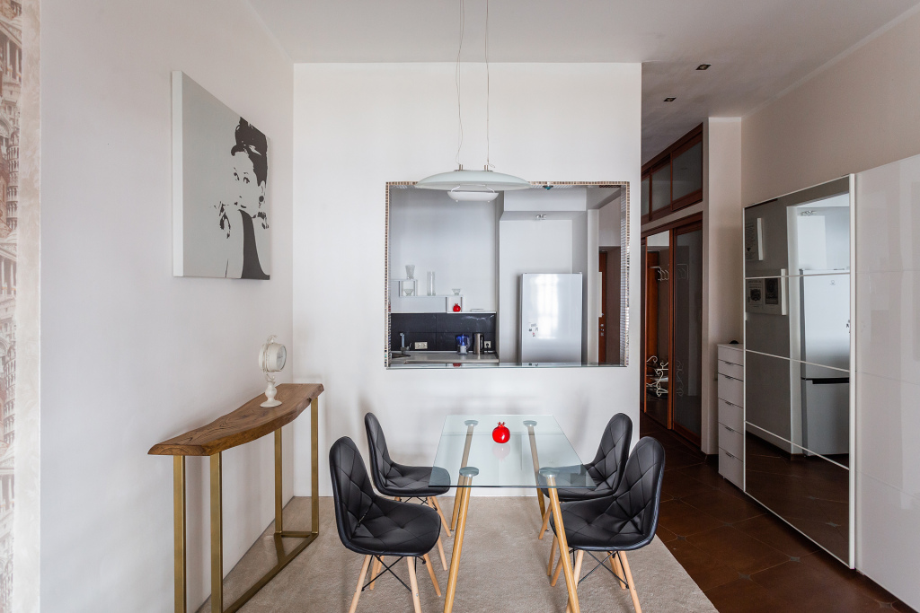Москва: Апартаменты ATLANT Apartments 205