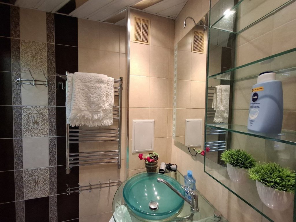 Петропавловск-Камчатский: Квартира Уютные апартаменты на Ларина 18