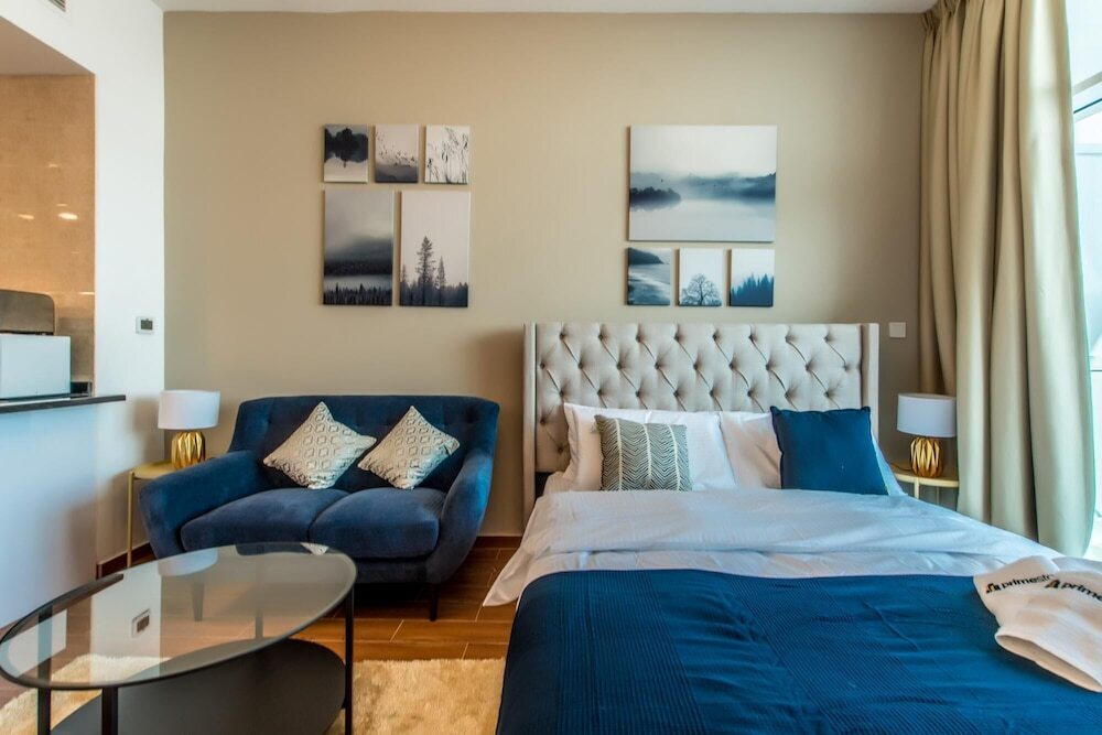 Дубай: Al Barsha South - JVT - Al Jawhara Tower 1506