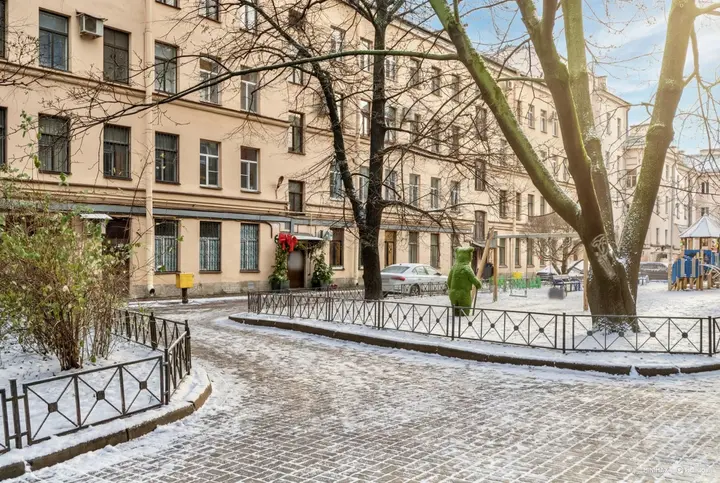 Санкт-Петербург: Квартира на Декабристов 36/1