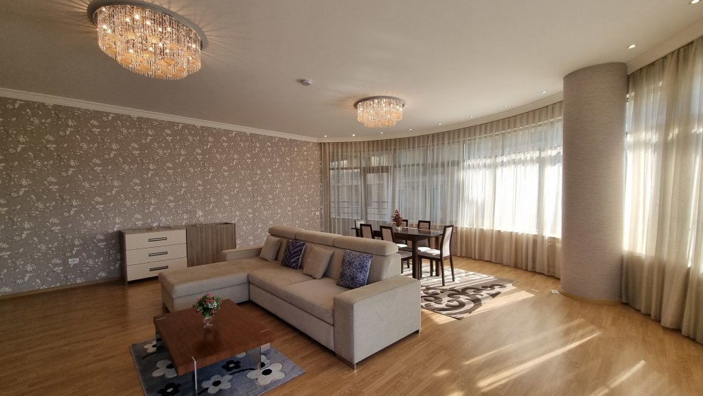 Баку: Апартаменты İSR Residence by Bakuapart