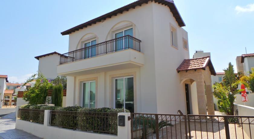 Протарас: Sea Charm Villas