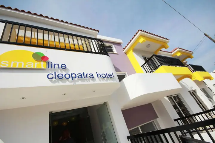 Айя-Напа: Sea Cleo Napa Hotel & Annex