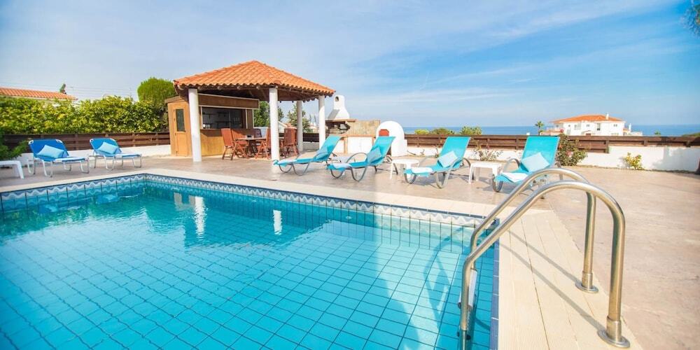 Паралимни: Oceanview Luxury Villa 116