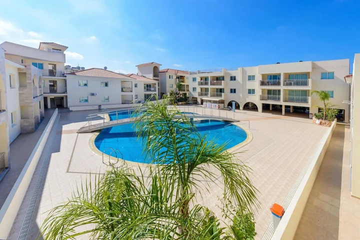 Паралимни: Great Kings Resorts