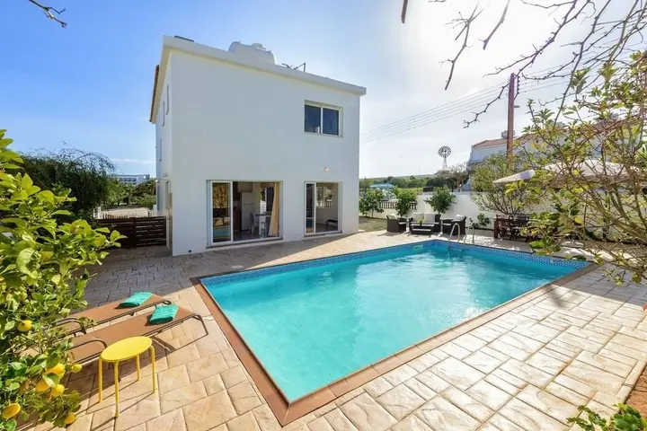 Протарас: Villa Atlas