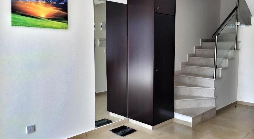 Пафос: New Day Apartments