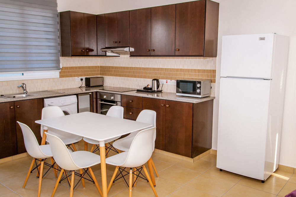 Пафос: New Day Apartments