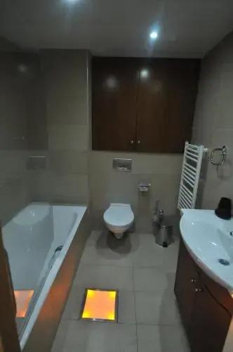 Ларнака: Ithaki Phinikoudes Apartment No. 201