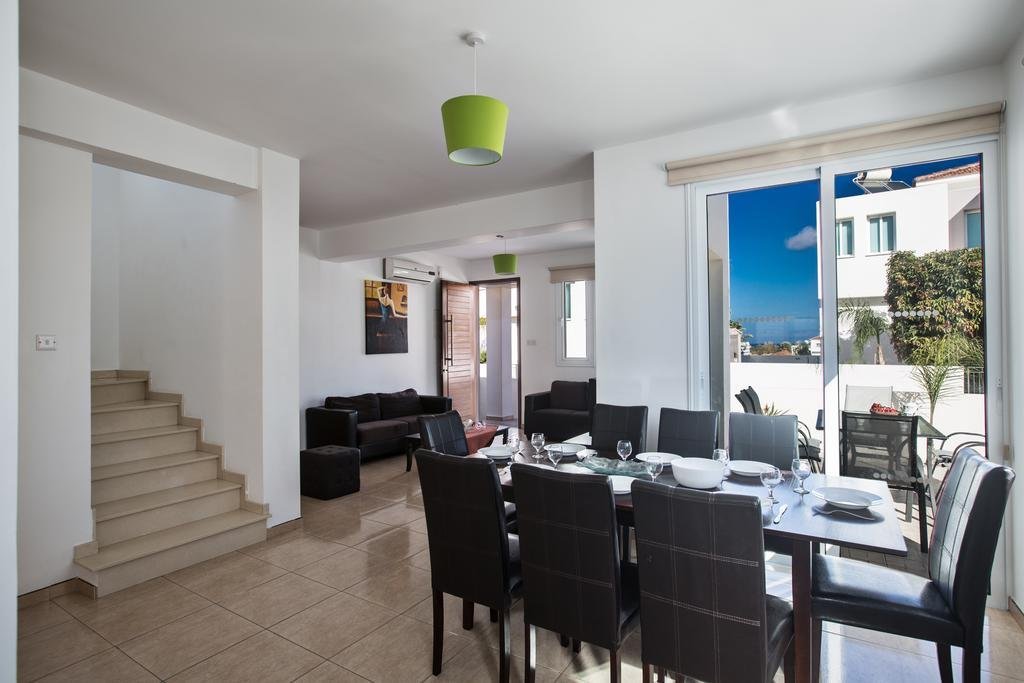 Протарас: Avra Villas