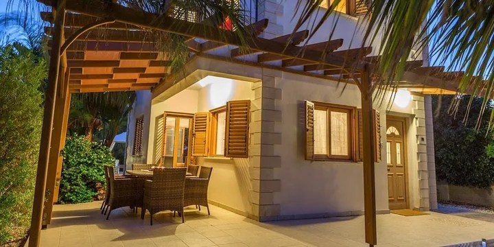 Айя-Напа: Rent Private Villa 120