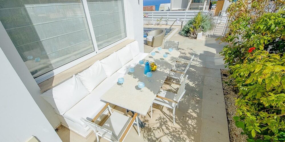 Протарас: Rent Private Villa 100