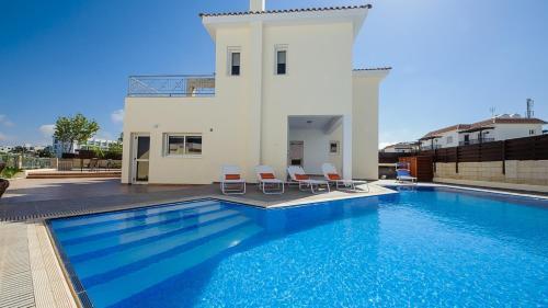 Протарас: Rent Private Villa 196
