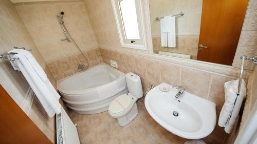 Протарас: Rent Private Villa 196