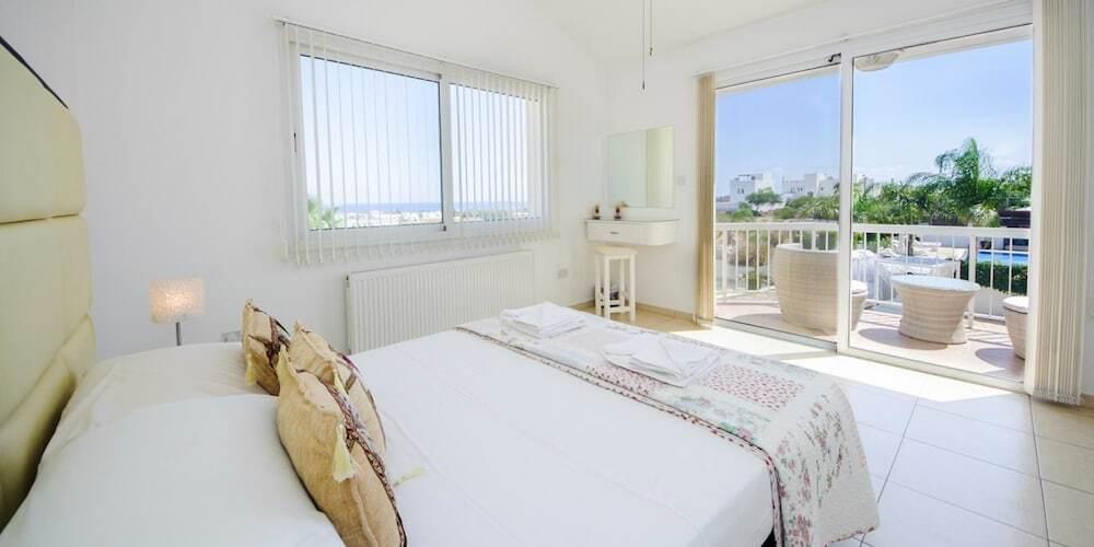 Протарас: Oceanview Villa 113