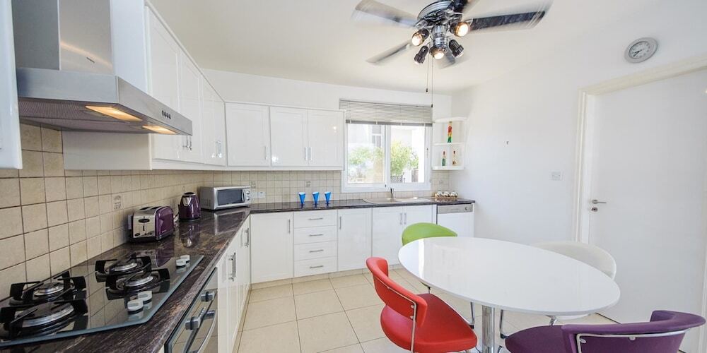 Протарас: Oceanview Villa 113
