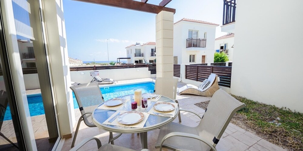Паралимни: Oceanview Villa 073