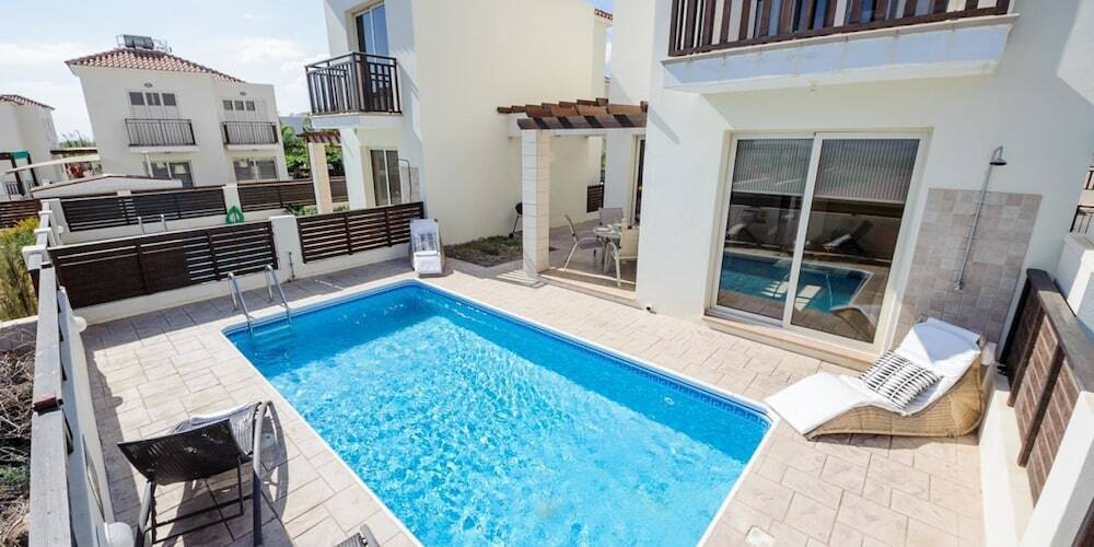 Паралимни: Oceanview Villa 073