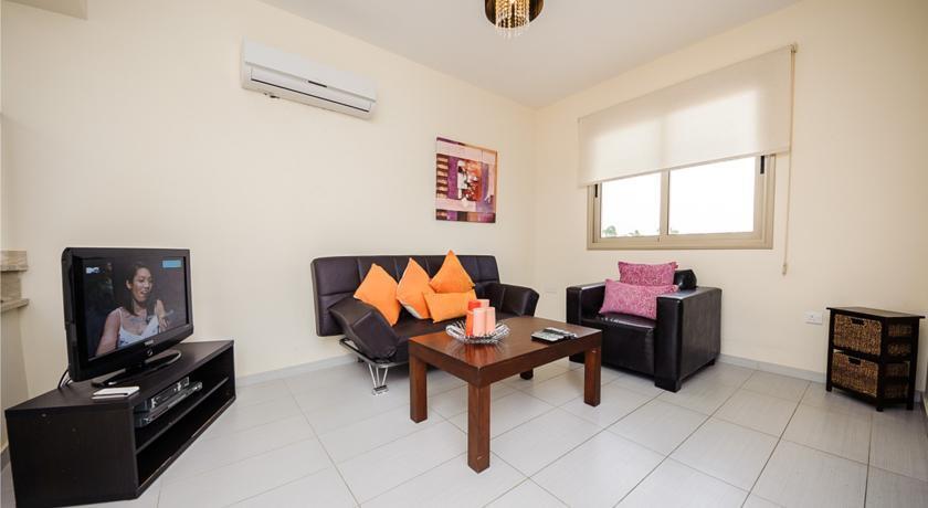 Протарас: Oceanview Townhouse 078