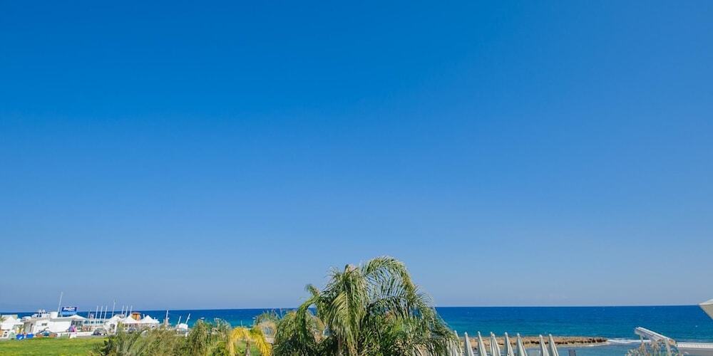 Протарас: Oceanview Villa 089