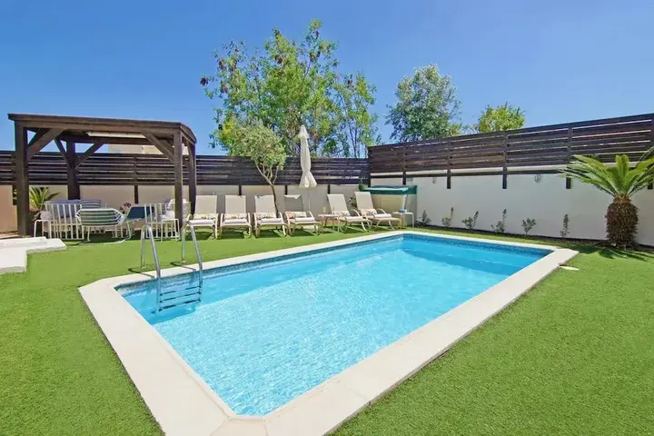 Протарас: Pernera Gardens Villa