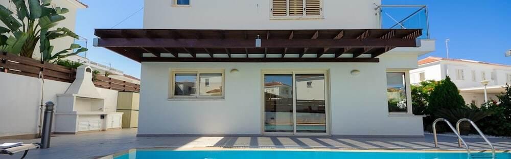 Протарас: Rent Private Villa 015
