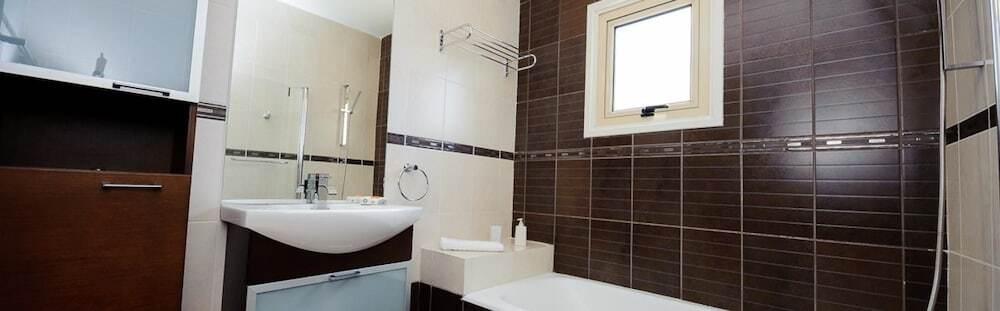 Протарас: Rent Private Villa 015