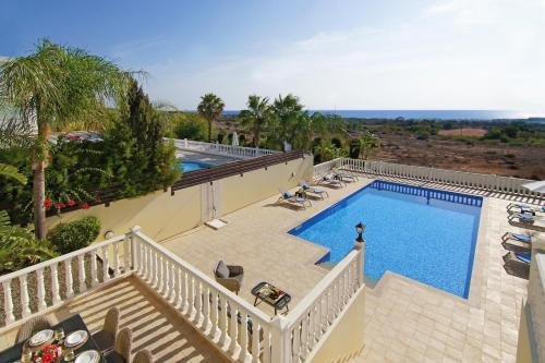 Айя-Напа: Villa Carina