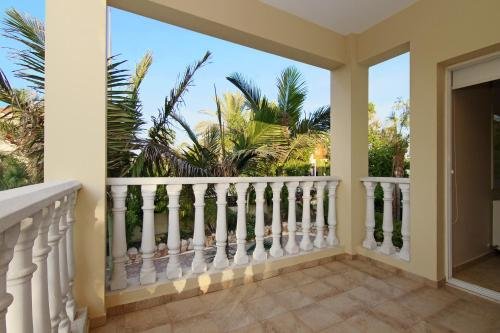 Айя-Напа: Villa Carina