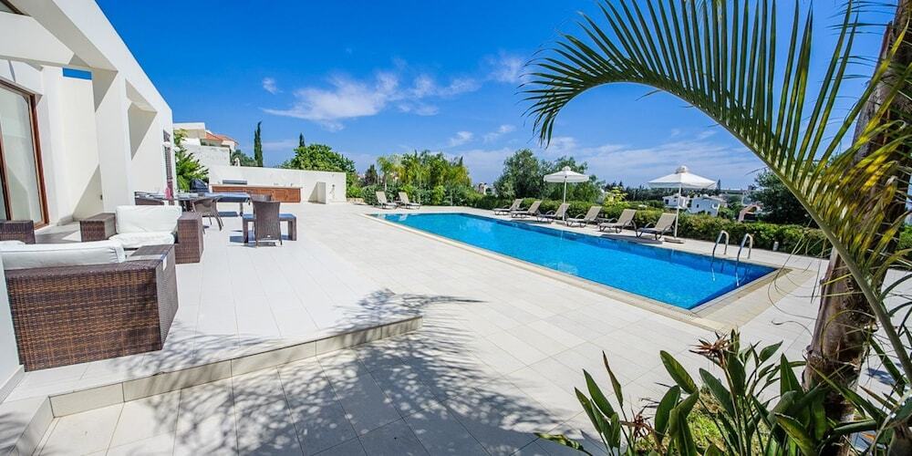 Протарас: Oceanview Villa 069