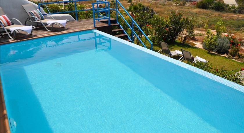 Паралимни: Oceanview Villa 053