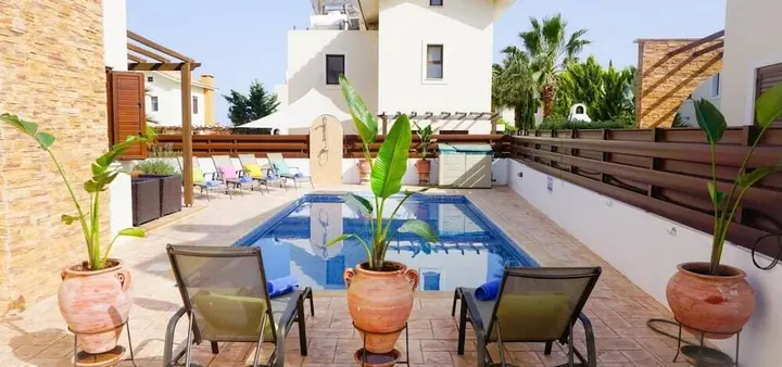 Айя-Напа: Villa Poseidon