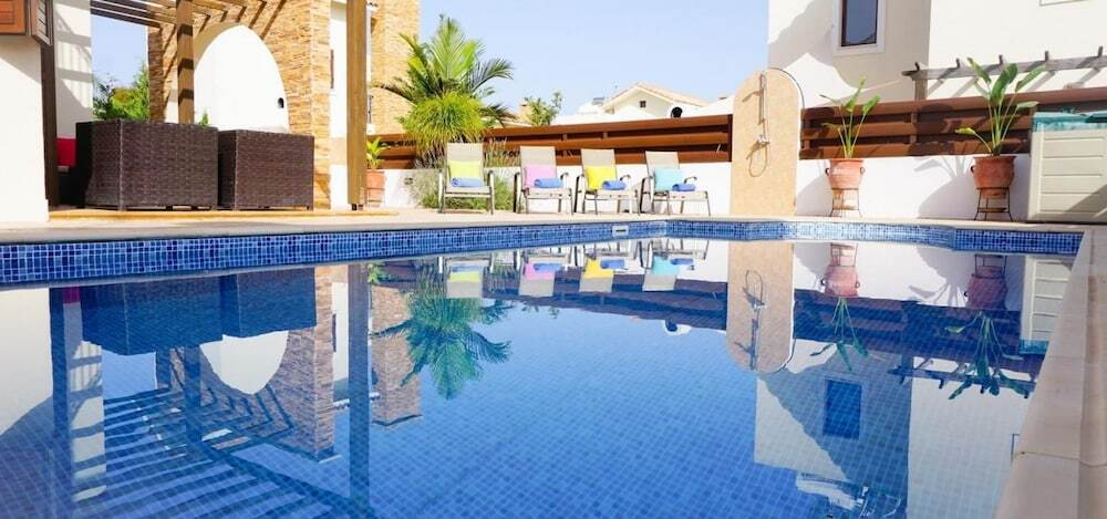 Айя-Напа: Villa Poseidon